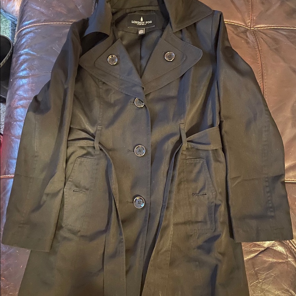 Extra small London Fog button down rain coat